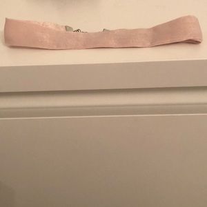 NWOT Urban outfitters light pink choker necklace